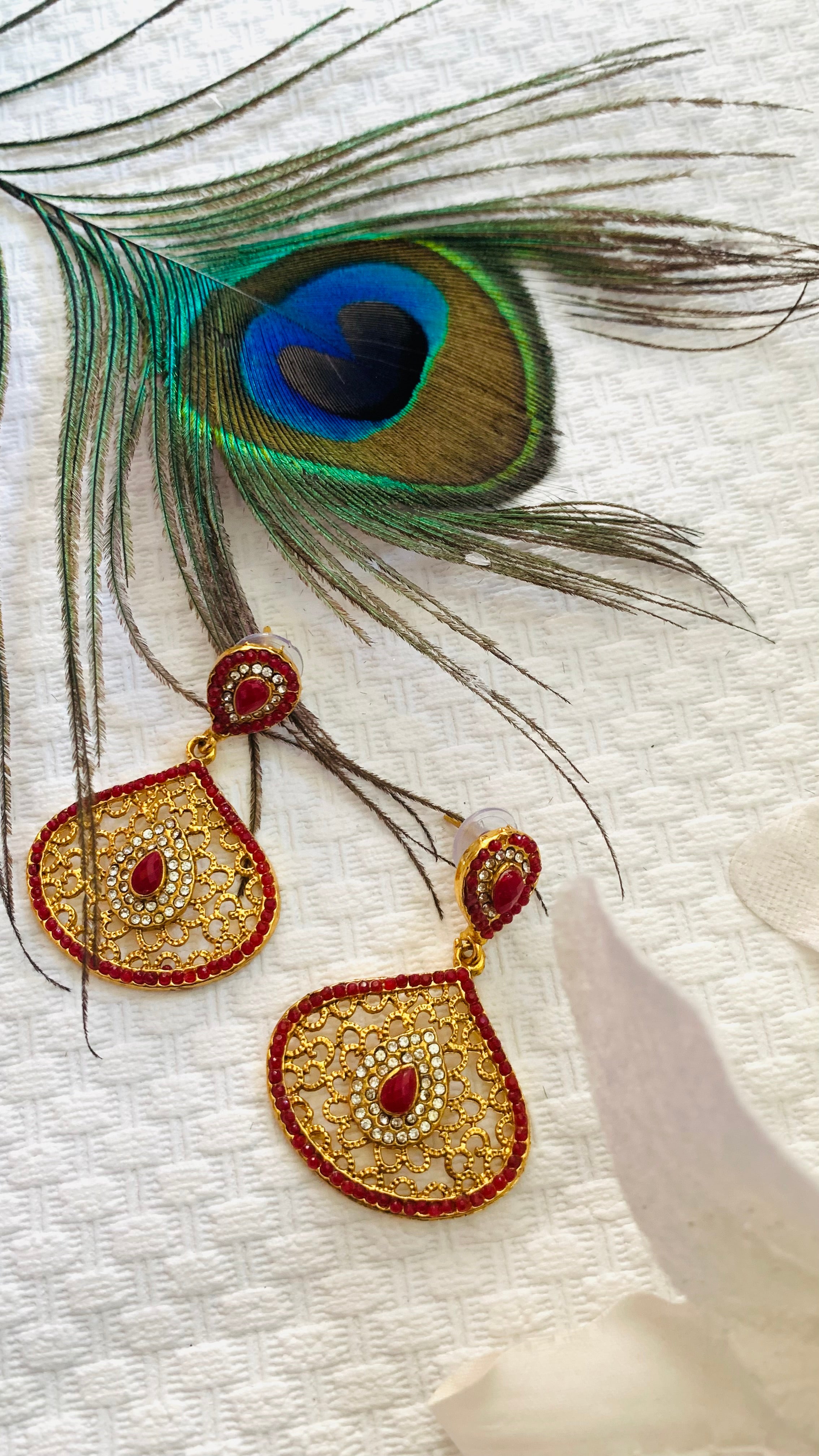 Red jali and stone Elegant earrings
