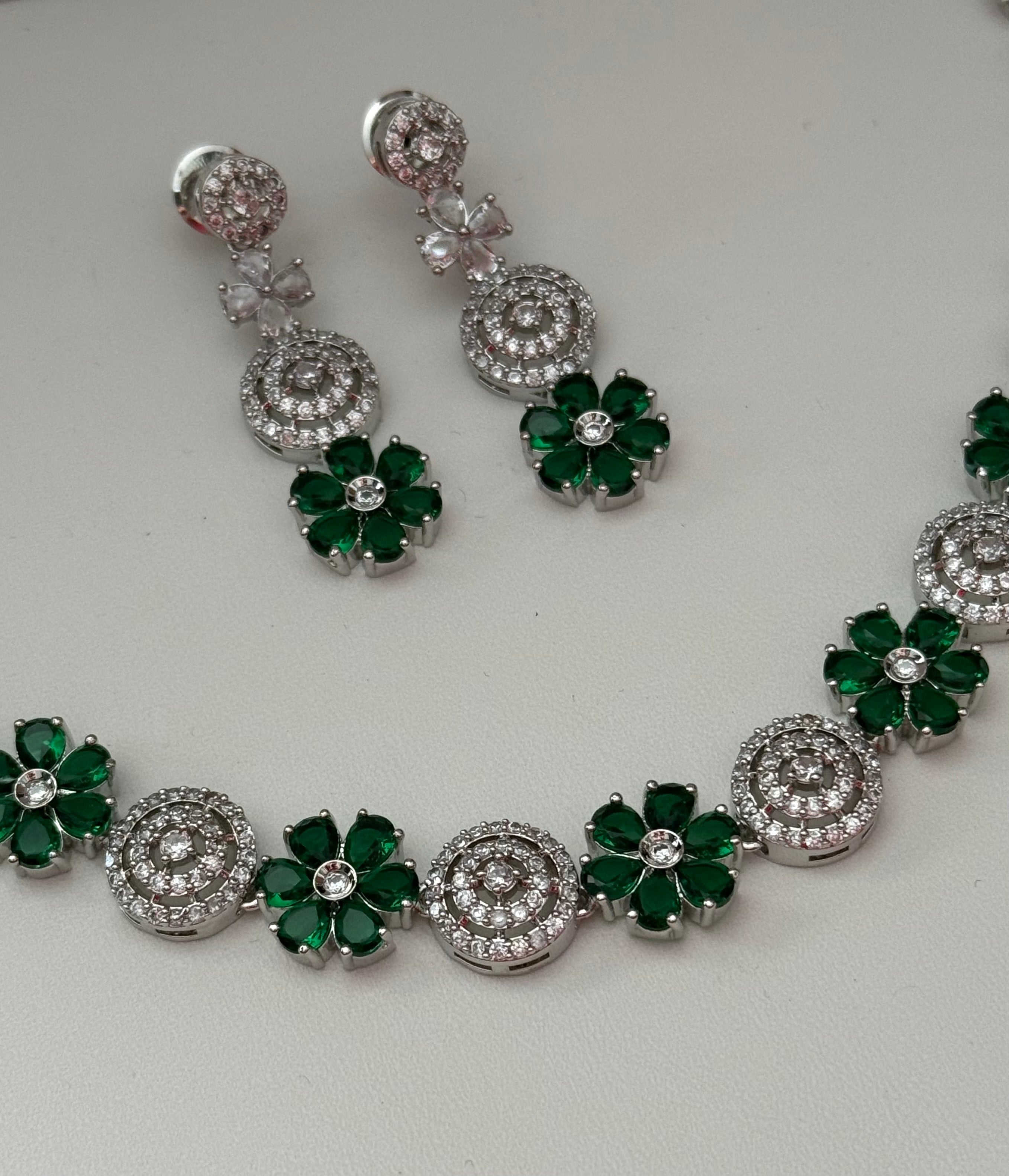 Mira - emerald / green Elegant Cubic Zirconia Necklace Set – Sparkling Bridal & Party Wear Jewellery