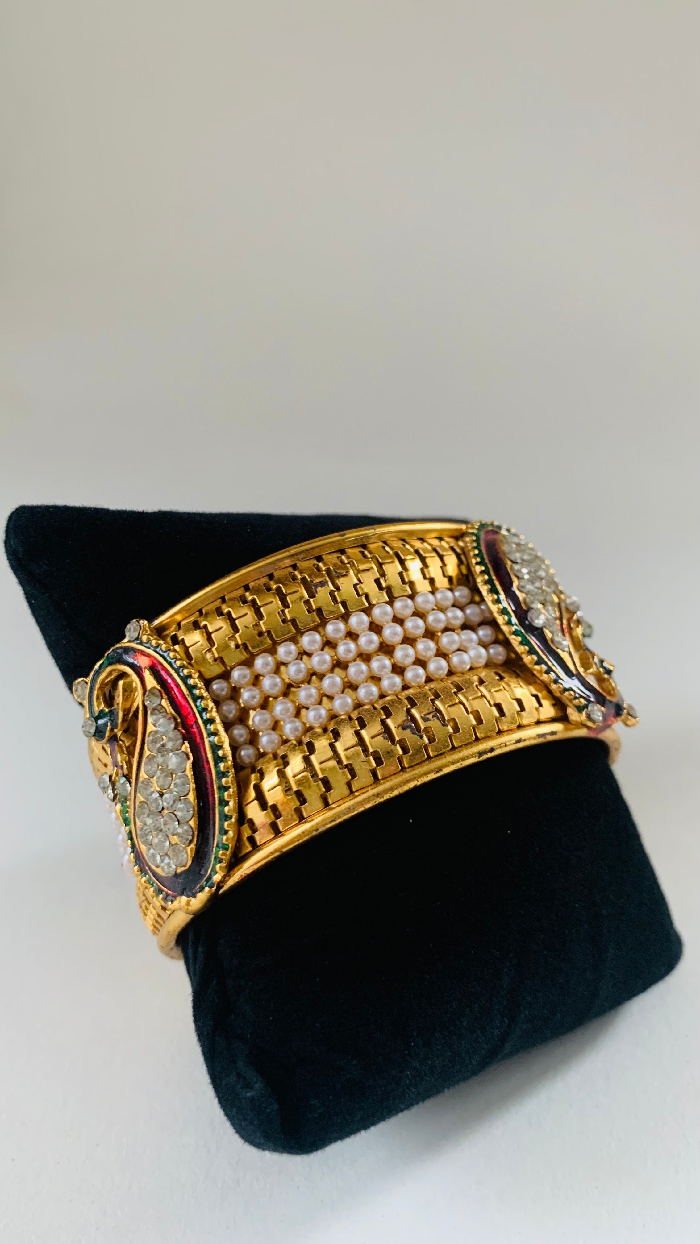 Traditional peacock stone gold pearl bangles / Kara