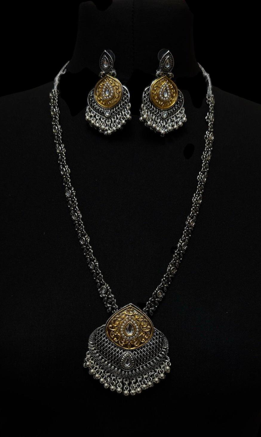 Two tone necklace and jhumka earring set